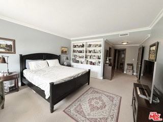 1220 Roxbury Dr #204 - Photo 7 of 8