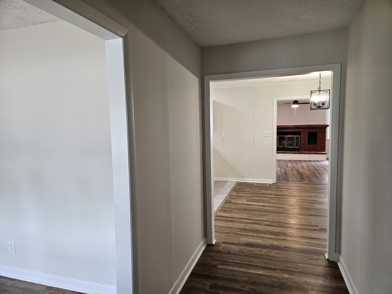 853 Shannon Dr #1 - Photo 3 of 25
