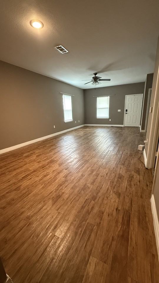 4336 6th Ave #1 - Photo 5 of 25