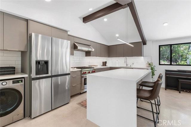 24655 Park Miramar - Photo 3 of 8