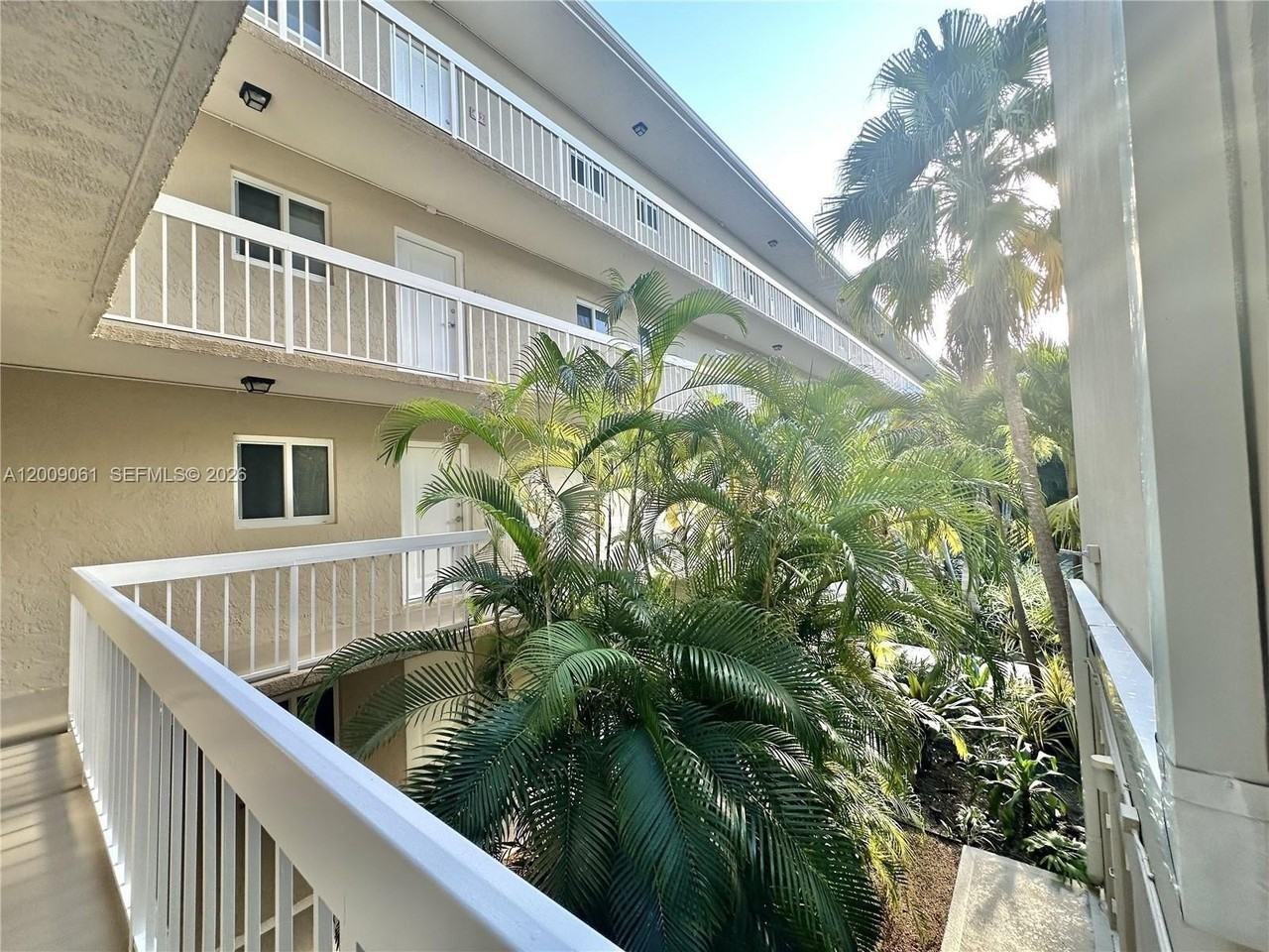 7860 Camino Real #L410 - Photo 3 of 21