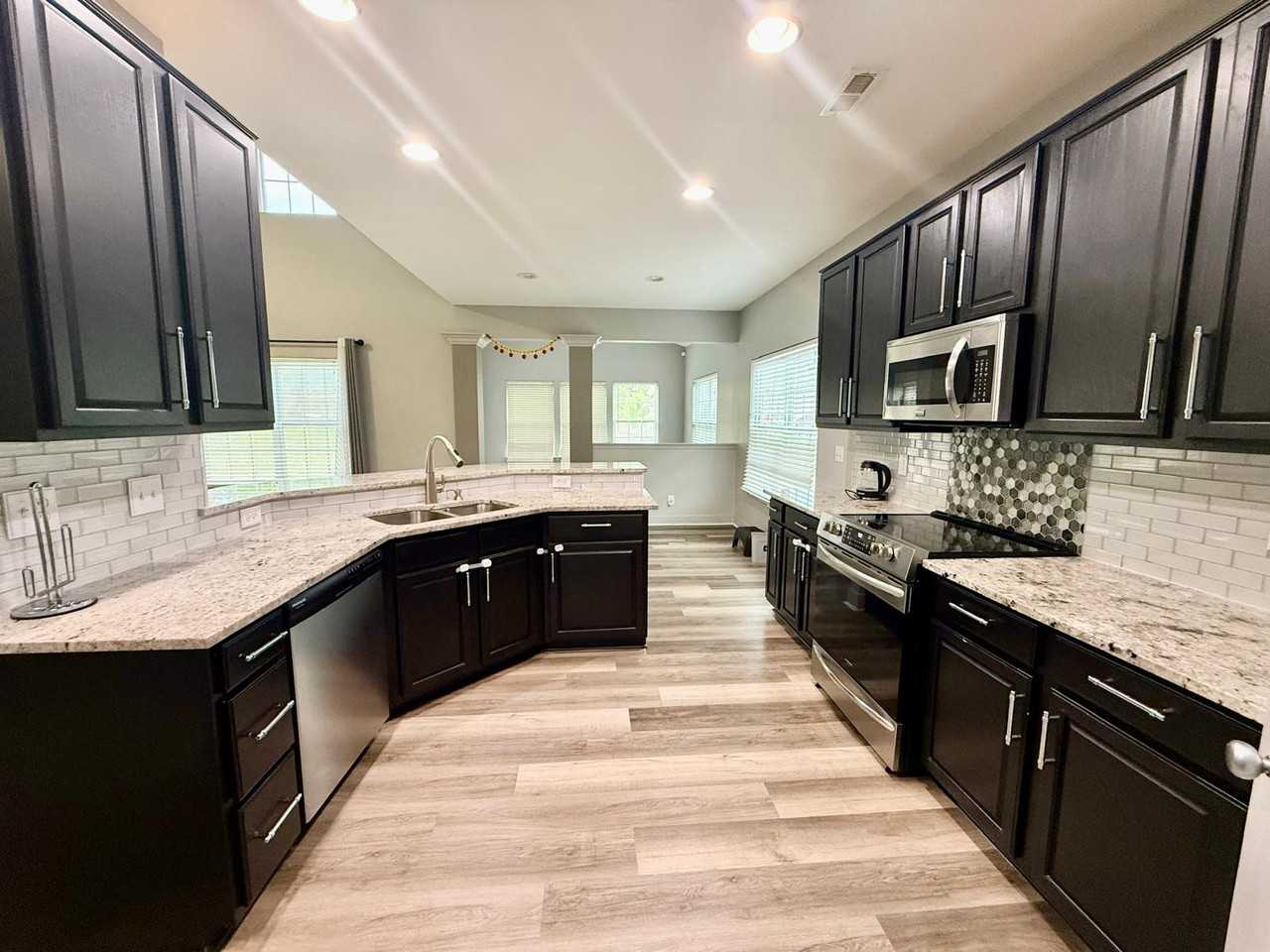 13141 Wilburn Park Ln #1 - Photo 5 of 27