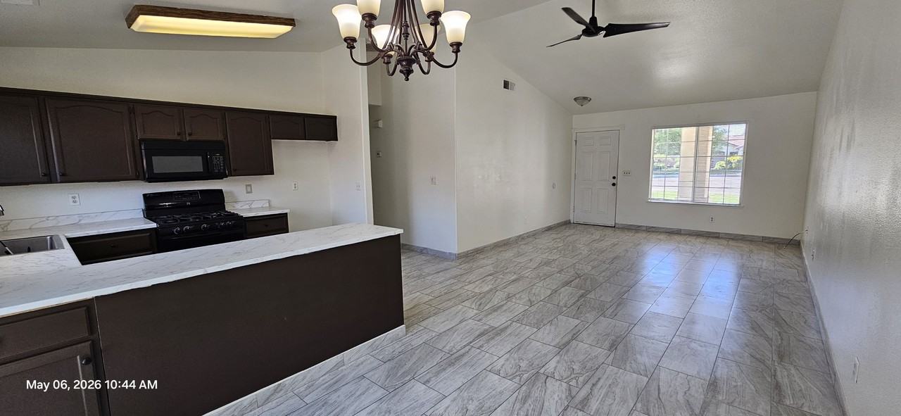 197 Nevada St #1 - Photo 4 of 8
