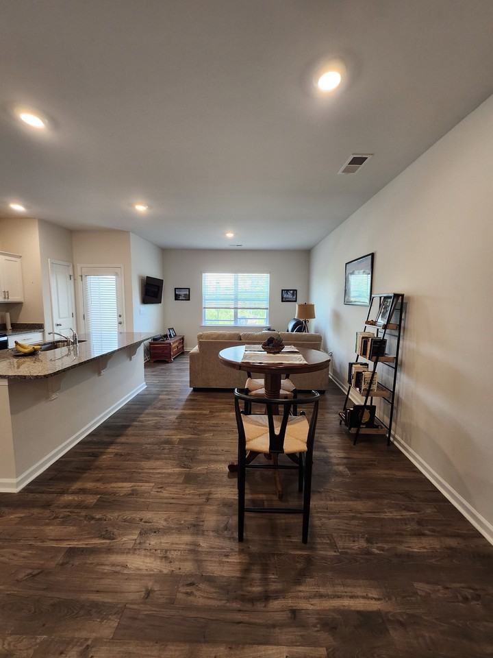 259 Sunriff Ct #259 - Photo 5 of 25