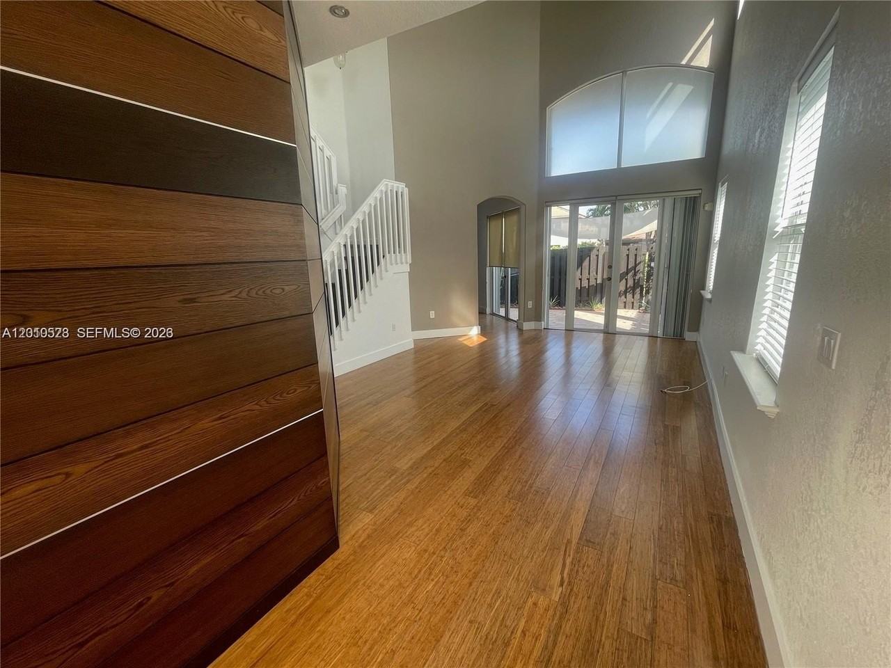 7931 Nw 114th Ct - Photo 6 of 33
