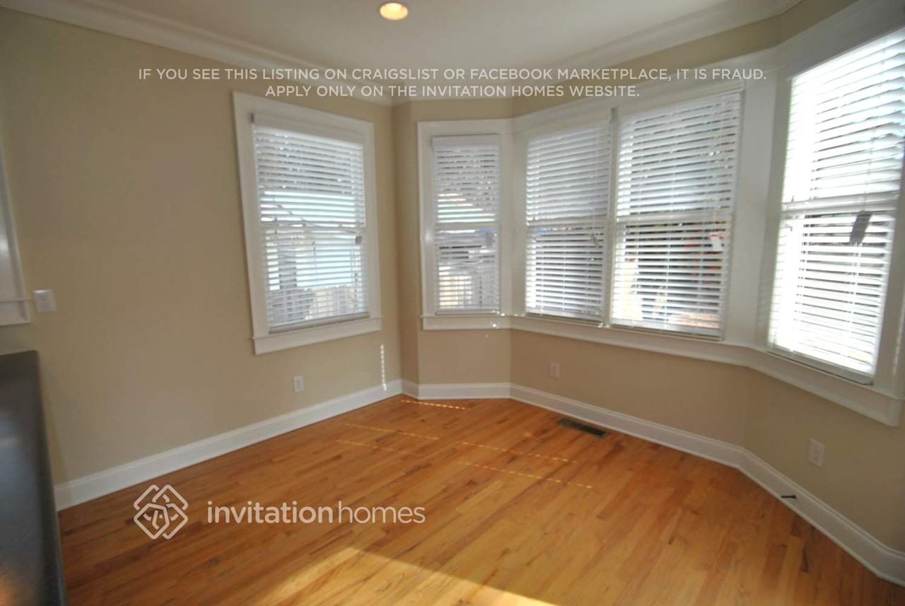 1560 Carter Rd - Photo 4 of 12