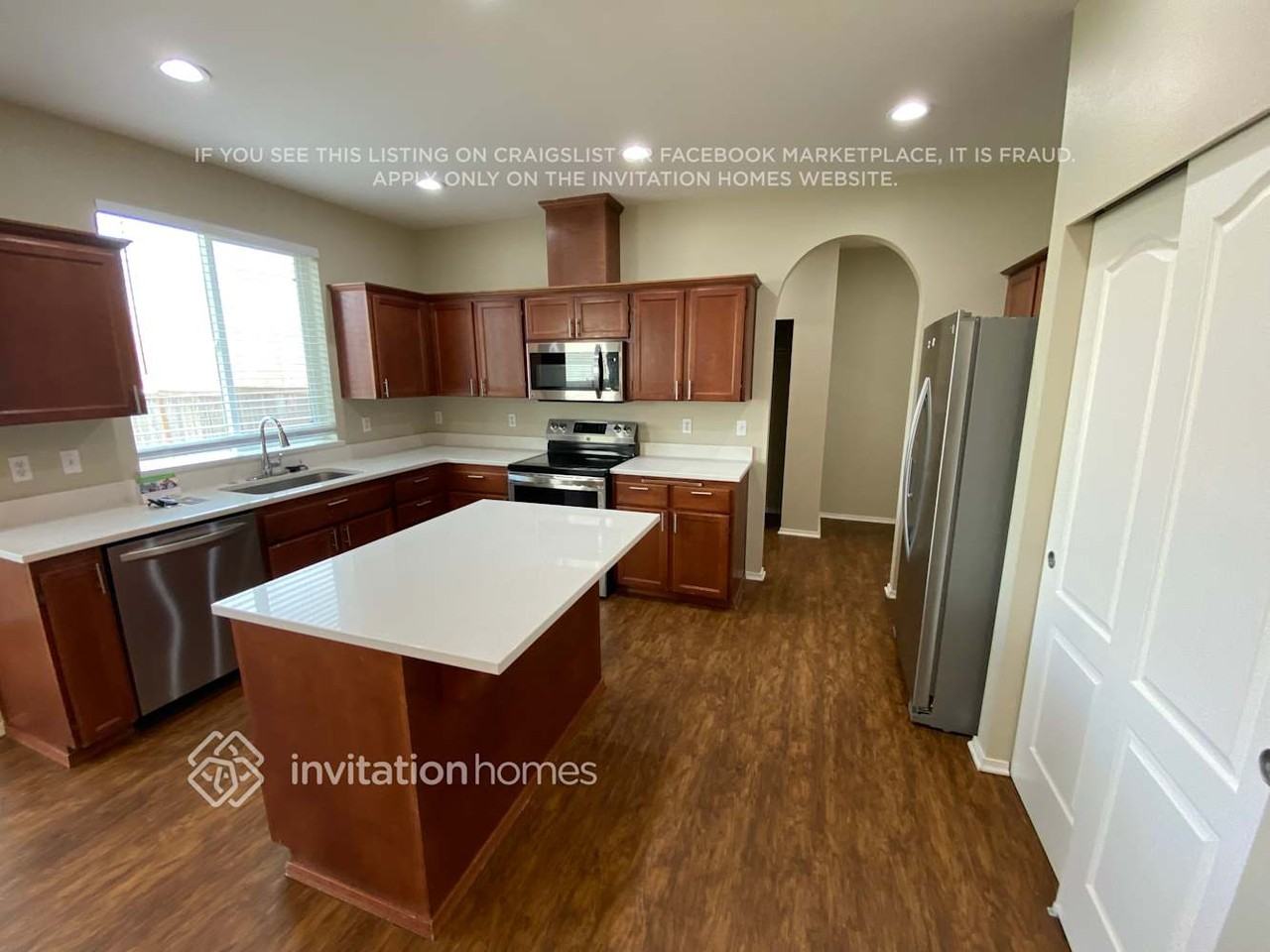 209 Phoenix Ave Sw - Photo 7 of 18