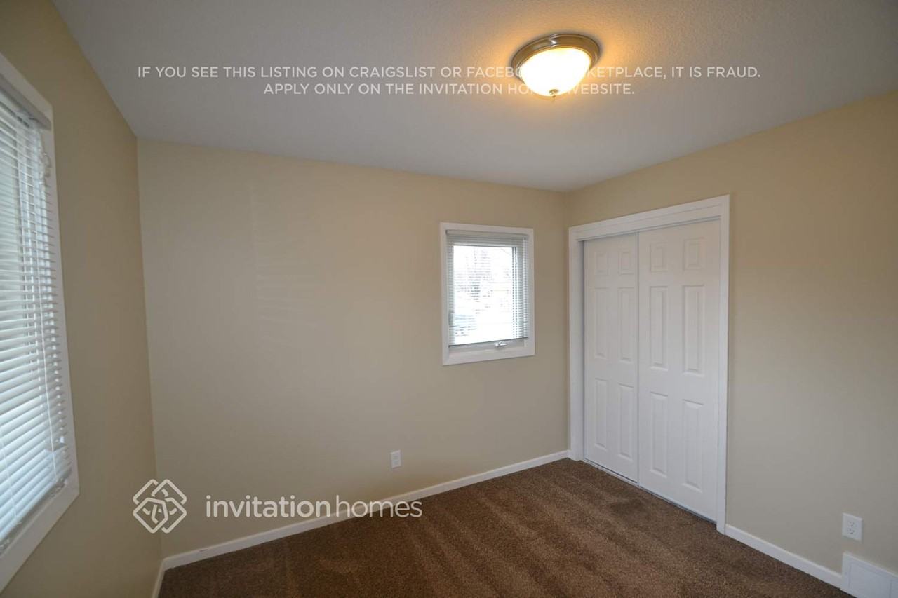 8008 Colorado Ave N - Photo 2 of 11