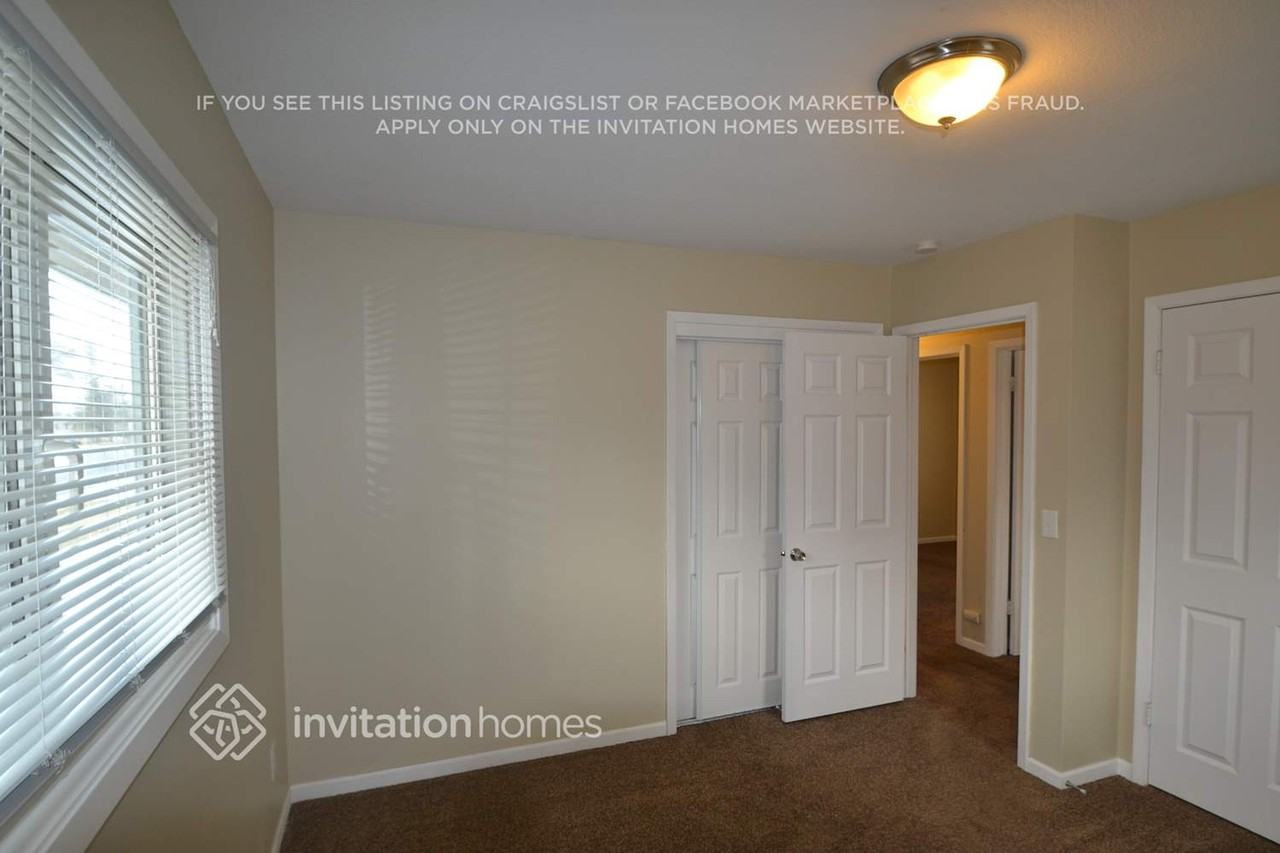 8008 Colorado Ave N - Photo 5 of 11