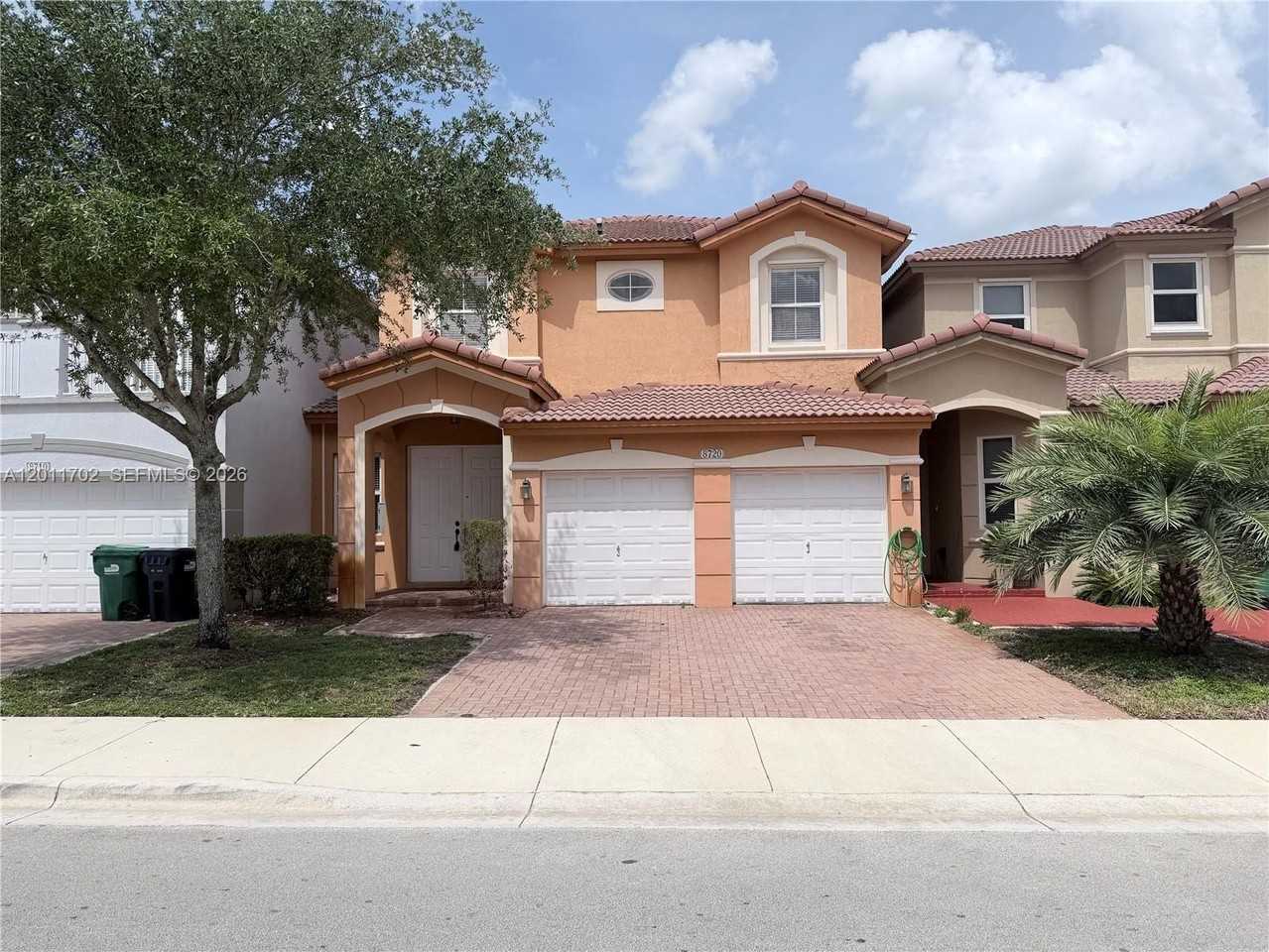 8720 Nw 111th Ct