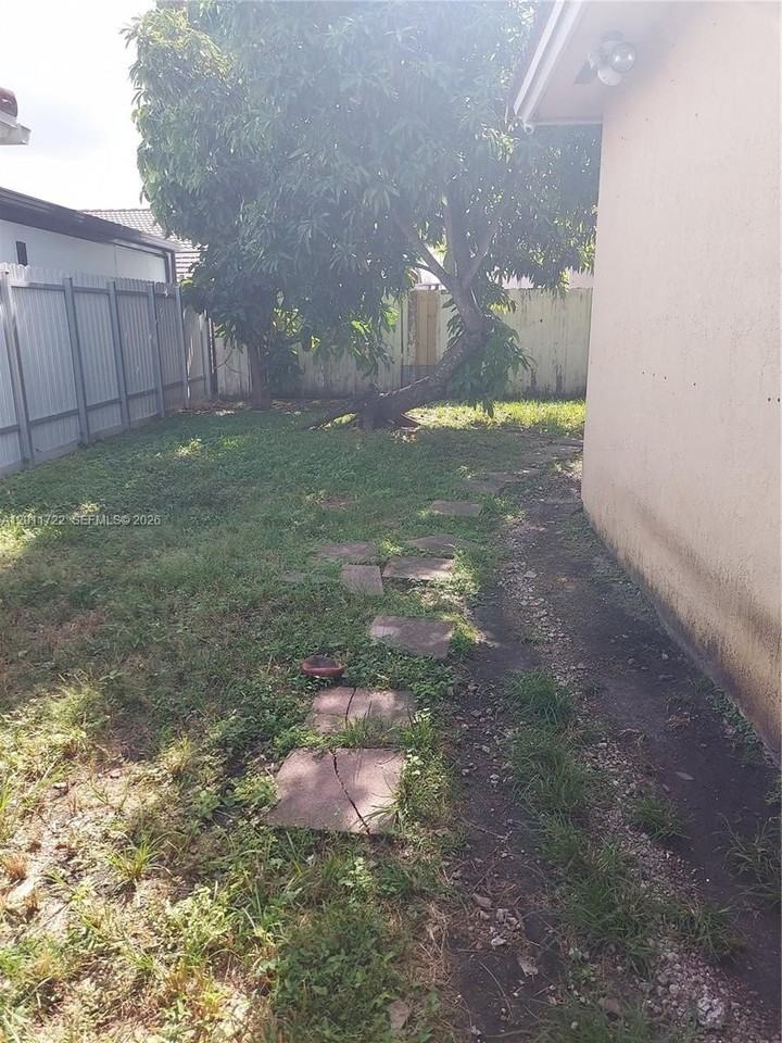 12426 Sw 214th Ter #12426 - Photo 5 of 5