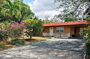 featured image of 1380 Sw 26th Ter