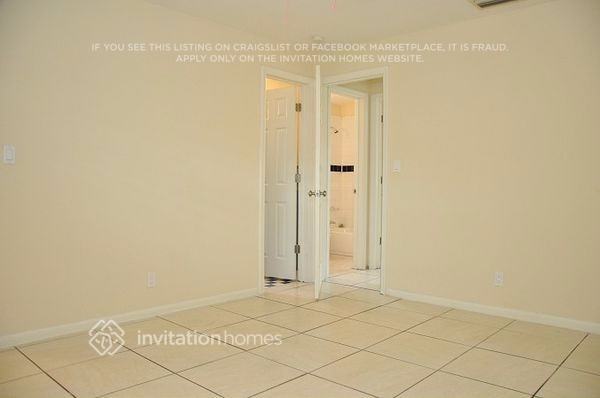 1380 Sw 26th Ter - Photo 7 of 14