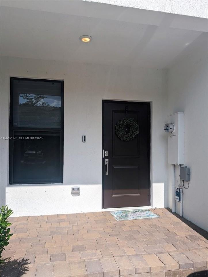 235 Sw 159th Ter #235 - Photo 3 of 23