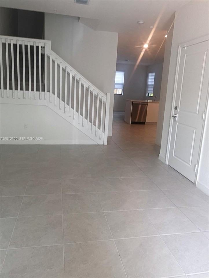 235 Sw 159th Ter #235 - Photo 4 of 23