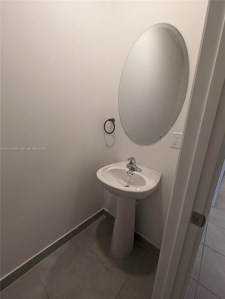 235 Sw 159th Ter #235 - Photo 7 of 23