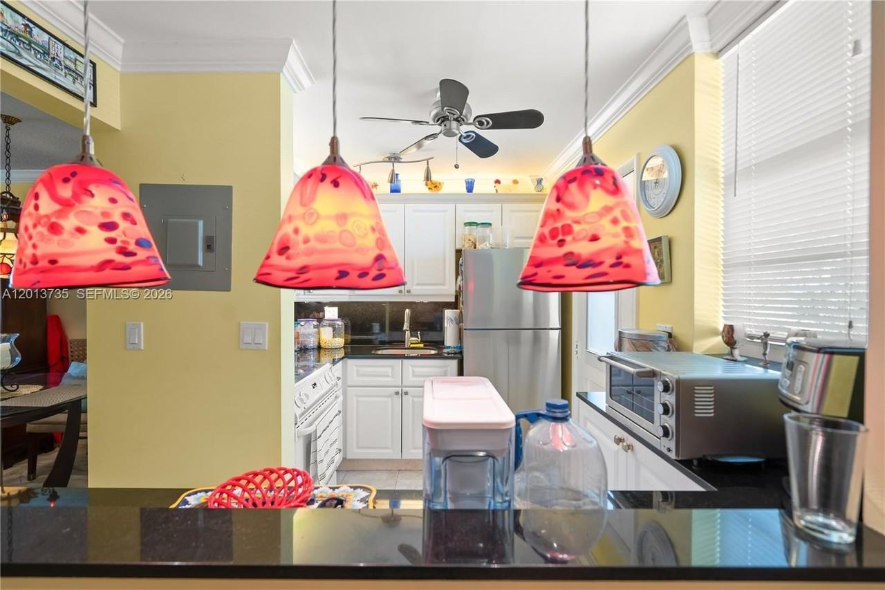 2851 Leonard Dr #J210 - Photo 5 of 26