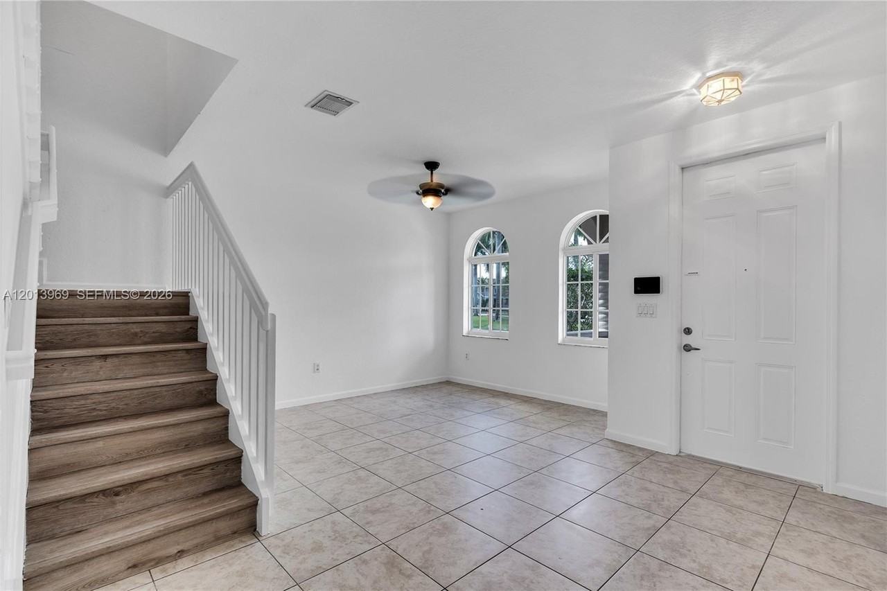 14044 Sw 273rd Ln #14044 - Photo 4 of 44