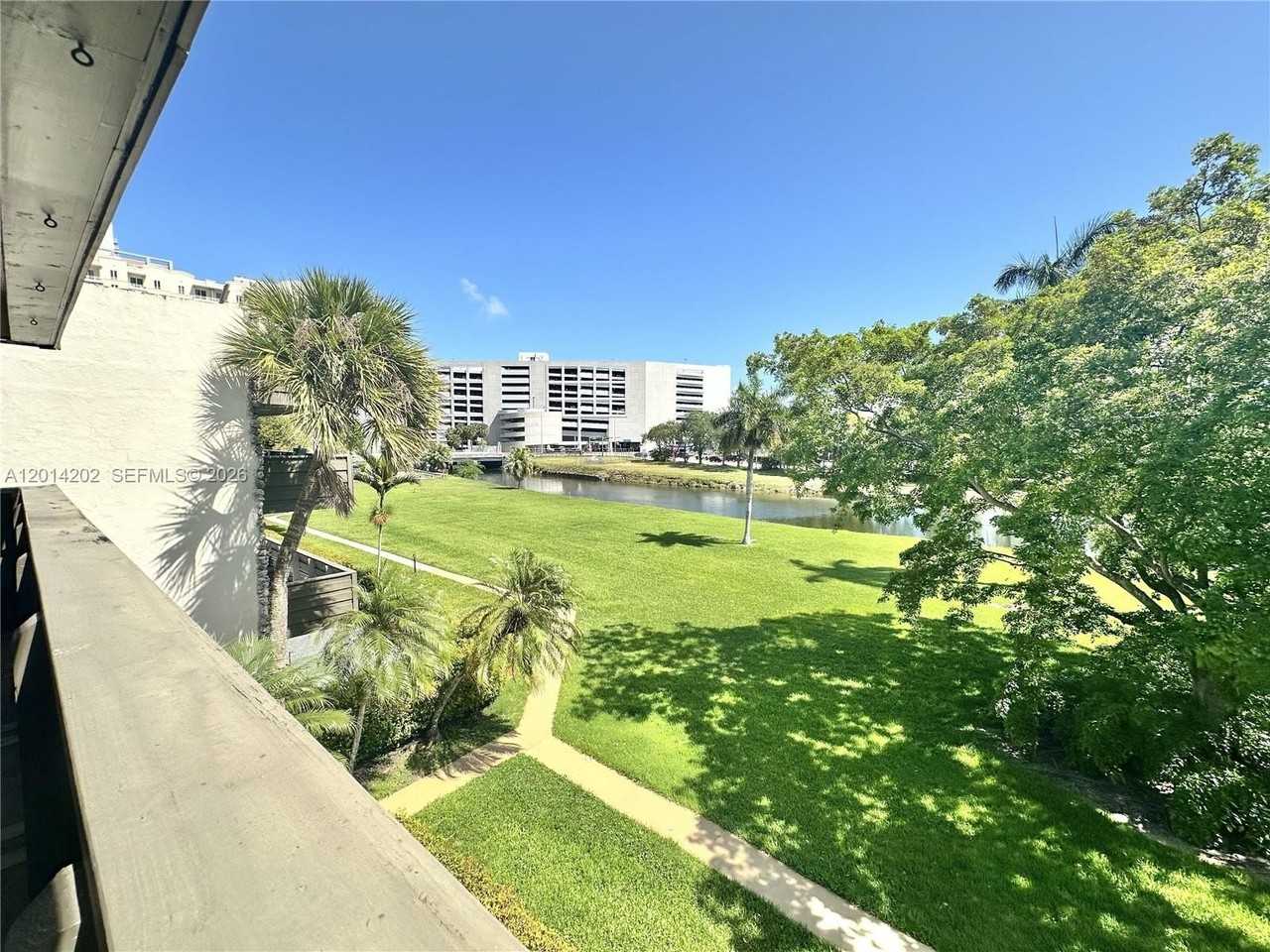 8335 Sw 72nd Ave #307D - Photo 3 of 17
