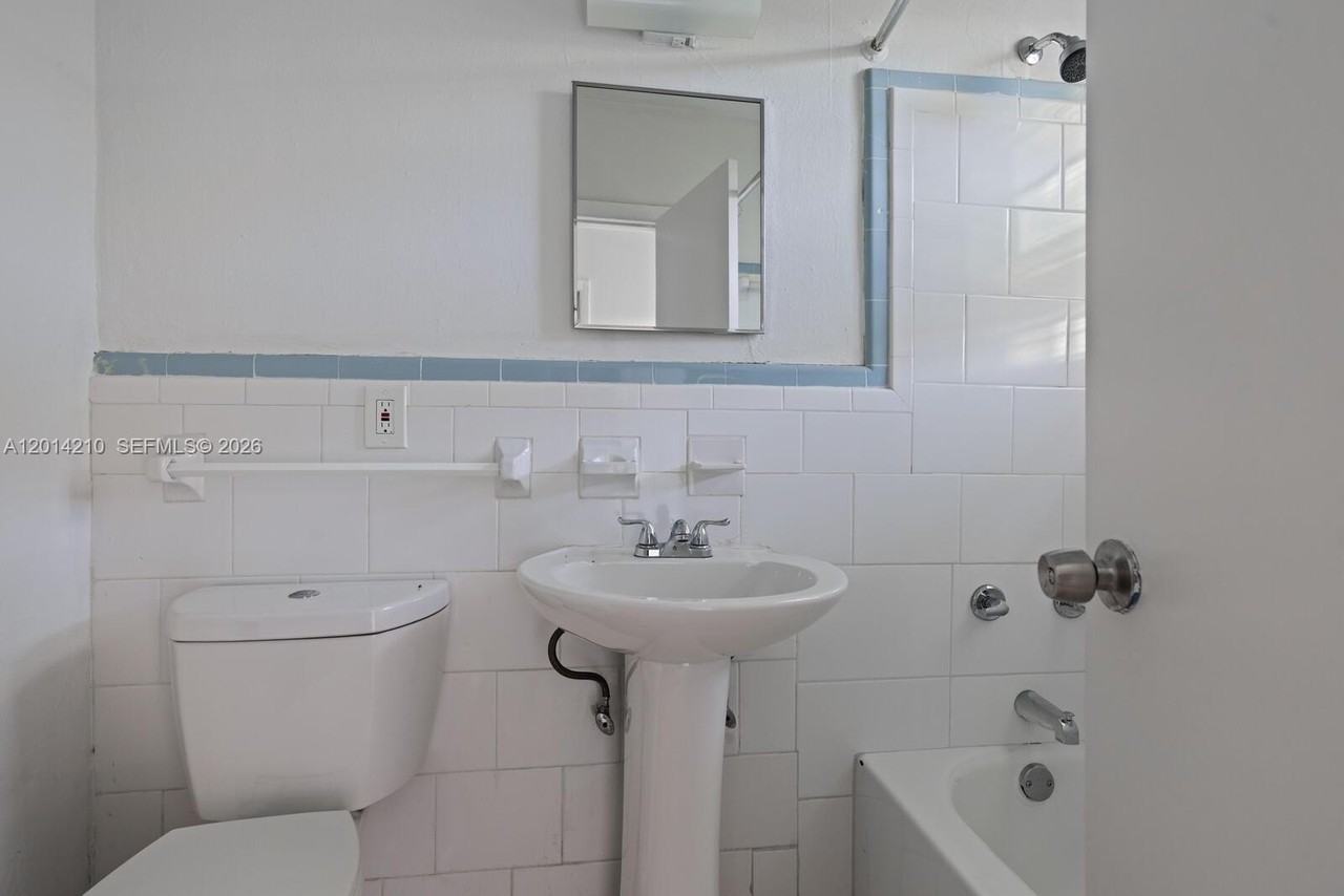 13651 Sw 268th St #8 - Photo 6 of 6