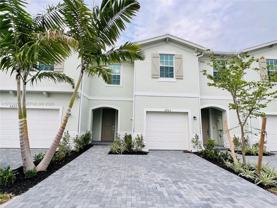 6923 Harbours Edge Ave - Photo 1 of 1