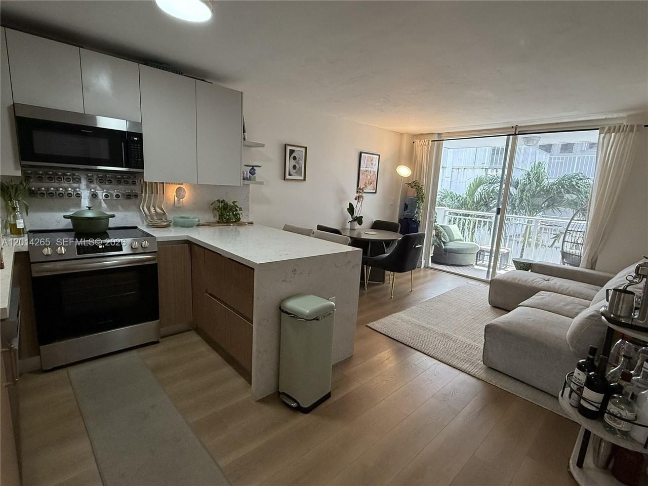 1666 West Ave #305