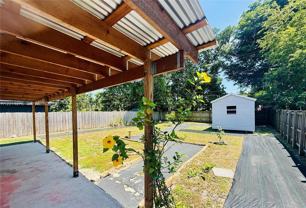 2318 Dewey St - Photo 1 of 1