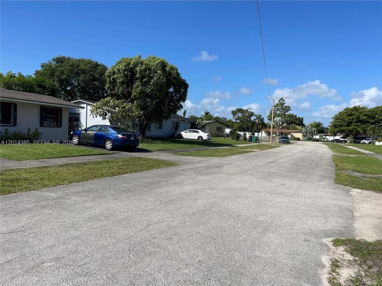 9711 Sw 162nd St - Photo 2 of 26