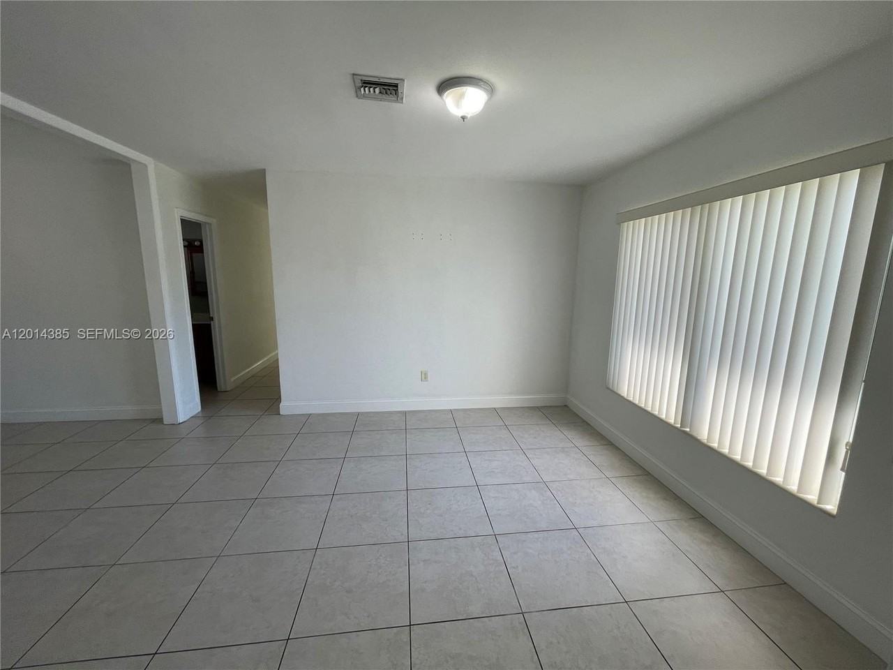9711 Sw 162nd St - Photo 4 of 26