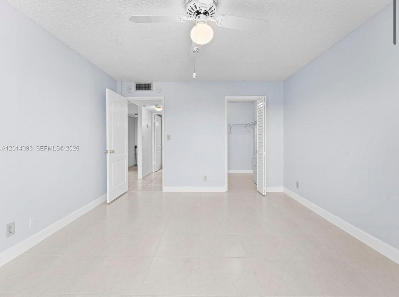 8005 Lake Dr #408 - Photo 6 of 20