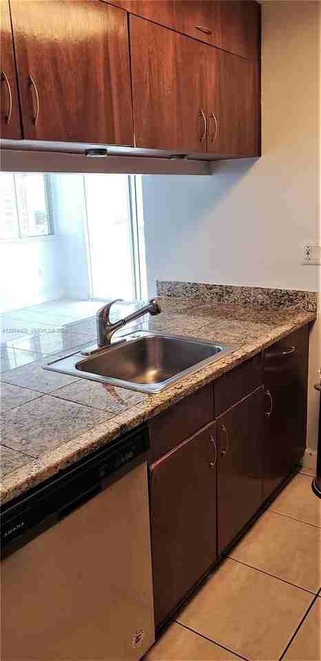 850 N Miami Ave #W903 - Photo 6 of 20