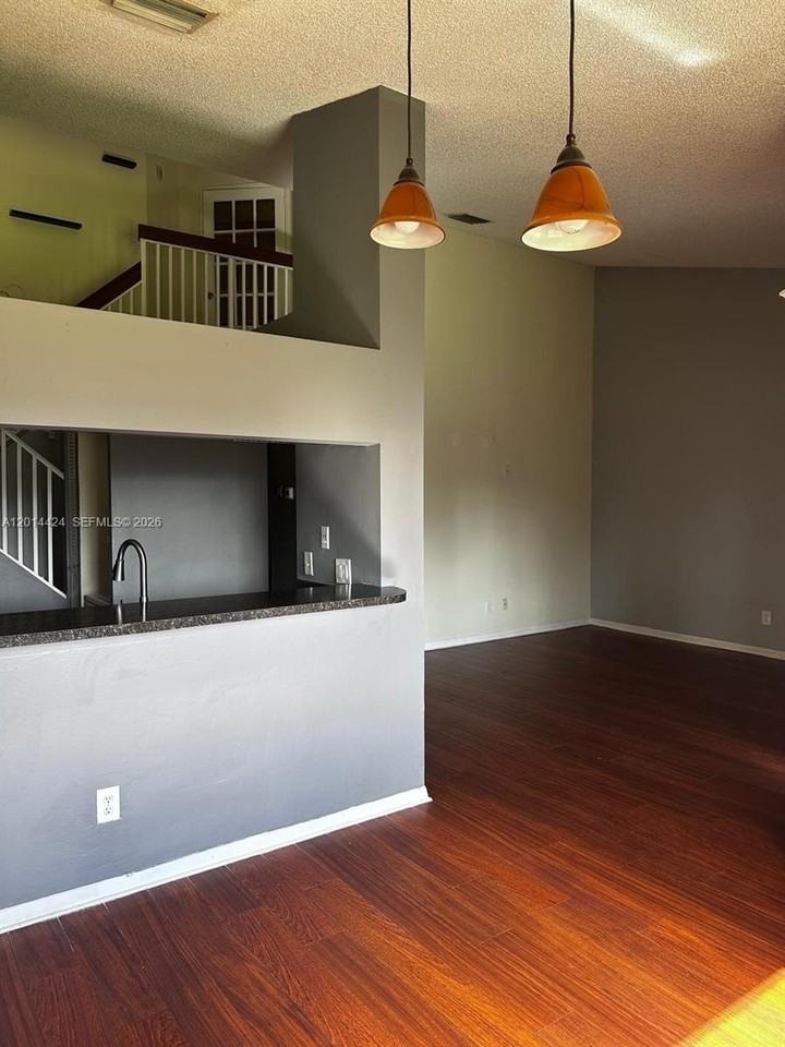 979 Coral Club Dr #979 - Photo 2 of 17