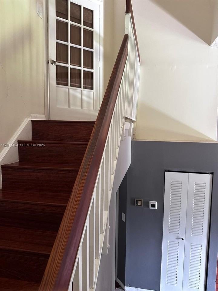 979 Coral Club Dr #979 - Photo 5 of 17