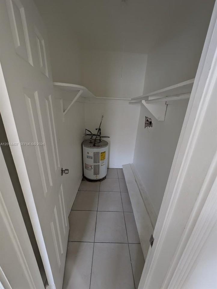 1270 Ne 139th St #2 - Photo 7 of 7
