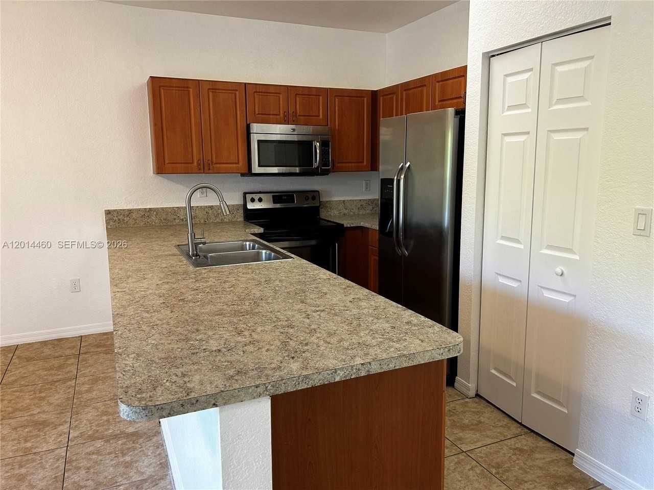4906 Sw 141st Ave #4 - Photo 2 of 20