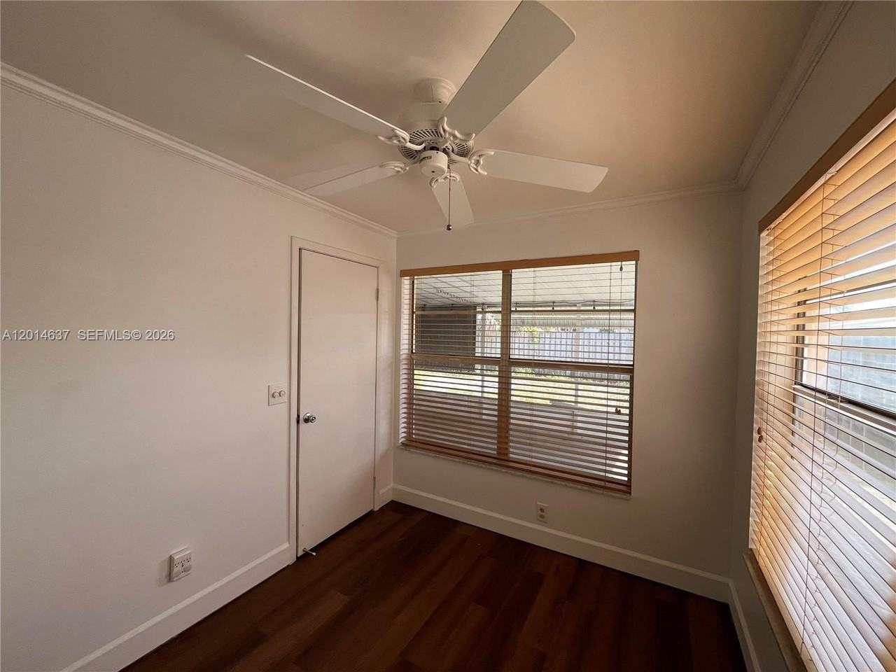 2240 Ne Rustic Way - Photo 6 of 7