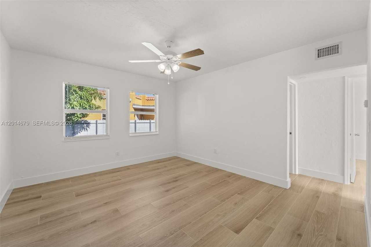255 Beacom Blvd - Photo 7 of 36