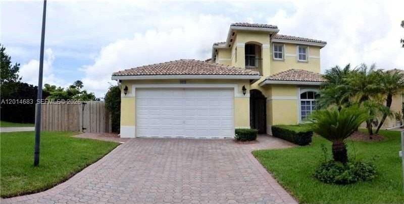 9026 Sw 160th Ter - Photo 2 of 37