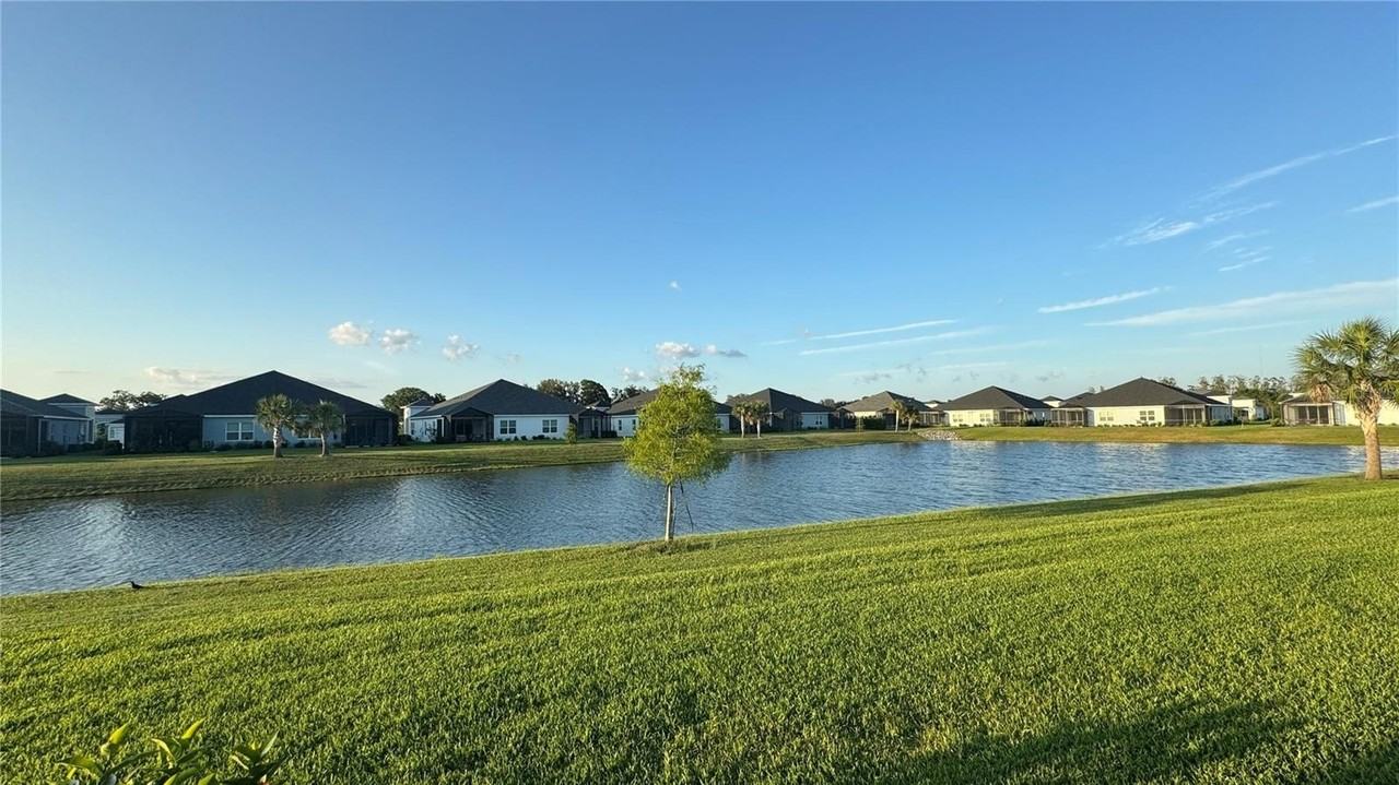 14608 Barefoot Ln - Photo 2 of 30