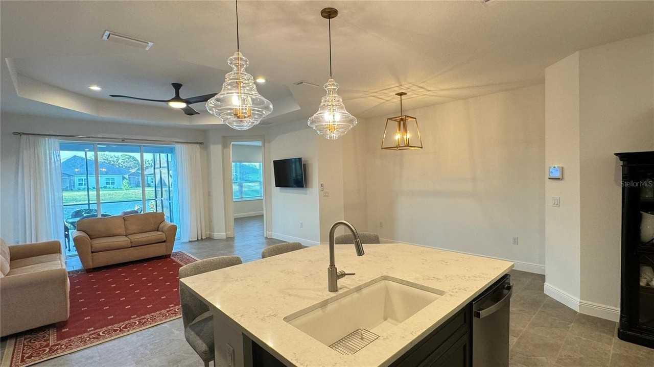 14608 Barefoot Ln - Photo 7 of 30