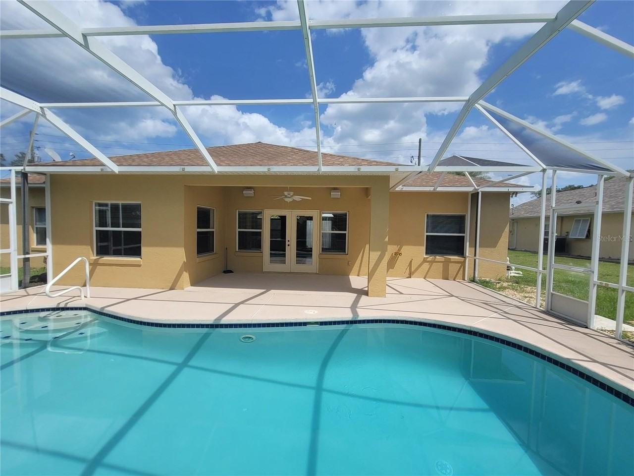 165 Frontier Dr - Photo 3 of 22