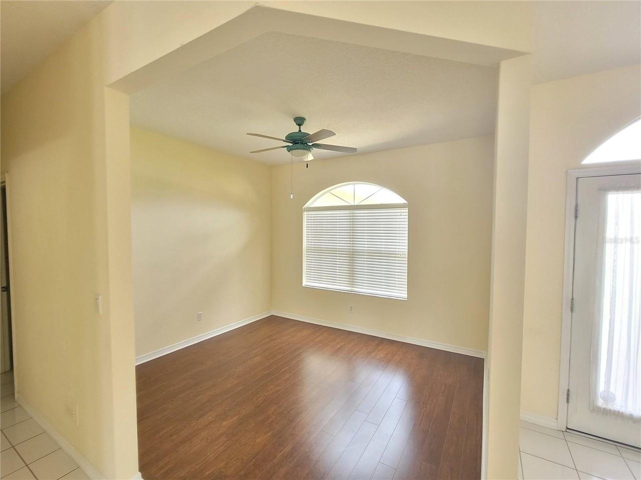 165 Frontier Dr - Photo 6 of 22