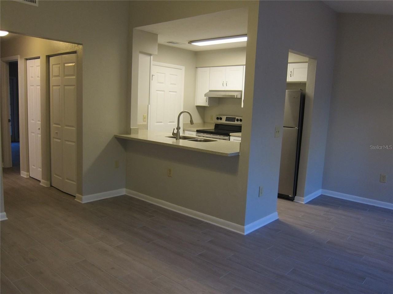 7019 Sw 21st Ln - Photo 3 of 35