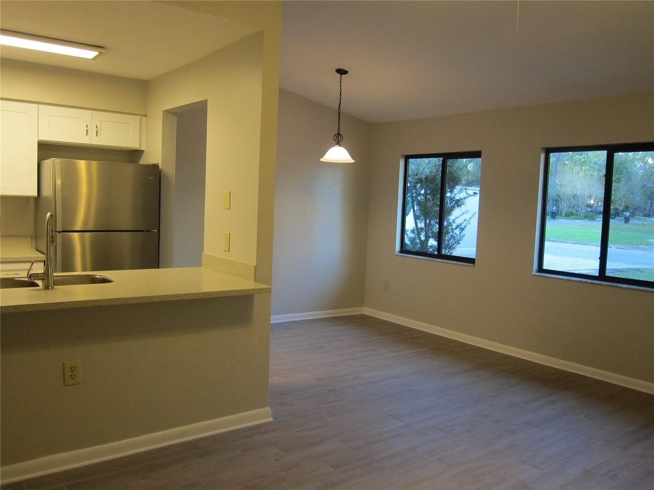 7019 Sw 21st Ln - Photo 4 of 35