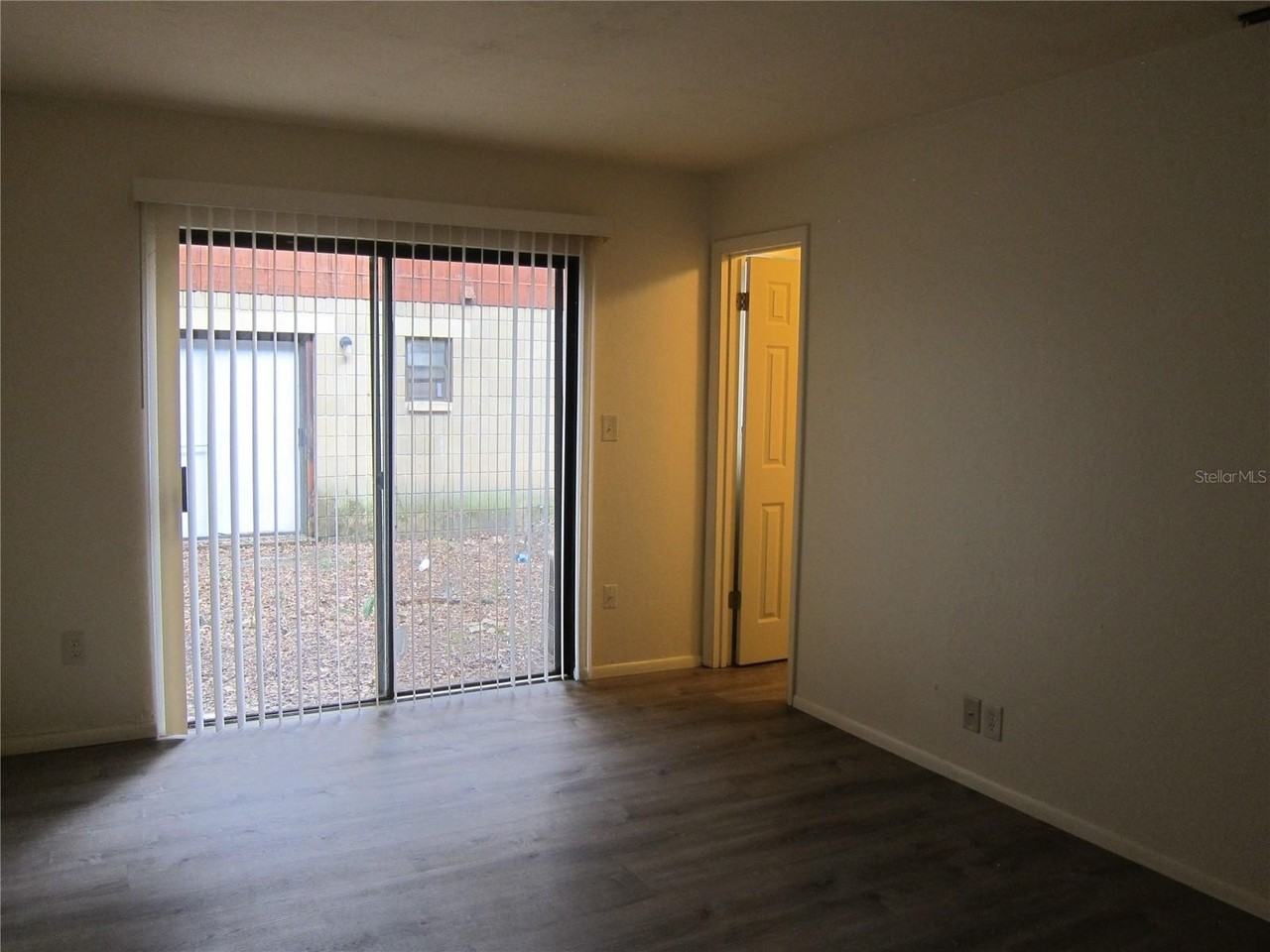 7012 Sw 6th Pl #C - Photo 2 of 23
