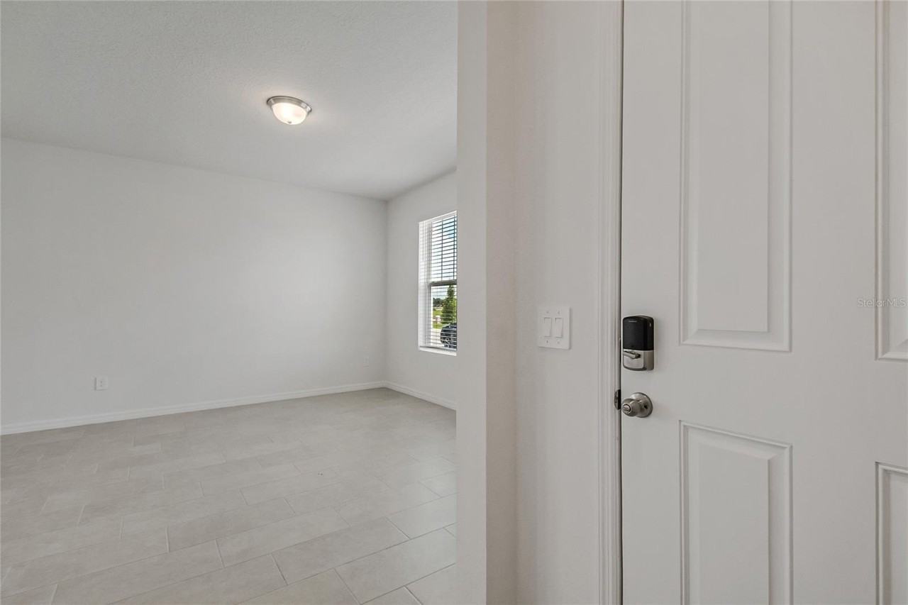 4512 Homestead Trl - Photo 3 of 45