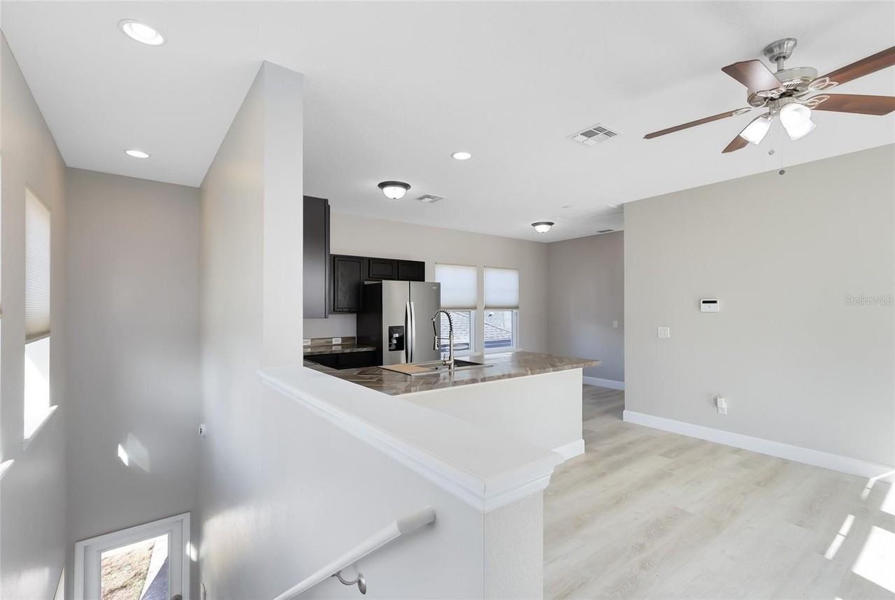 8410 Laureate Blvd - Photo 2 of 28