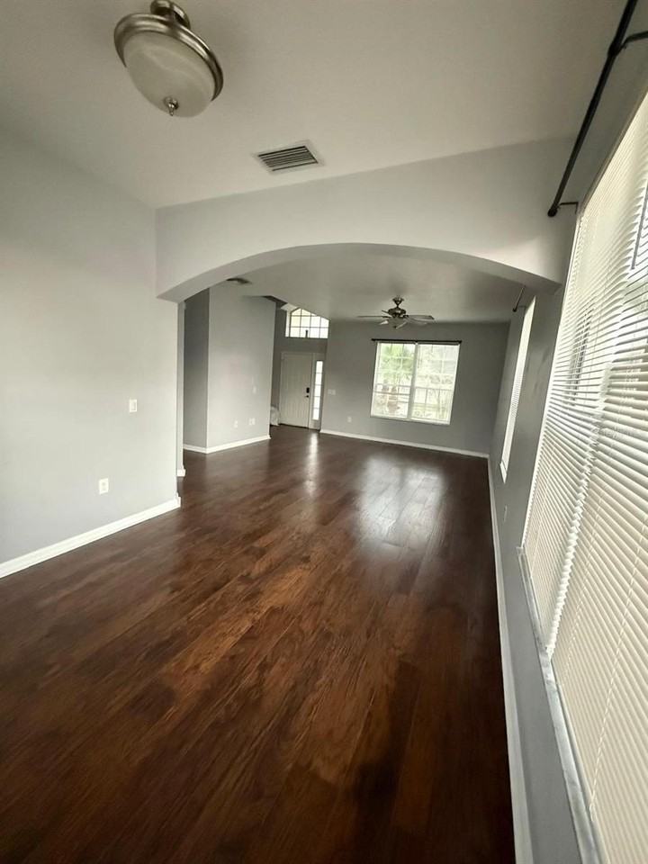 14116 Entrada Dr - Photo 5 of 50