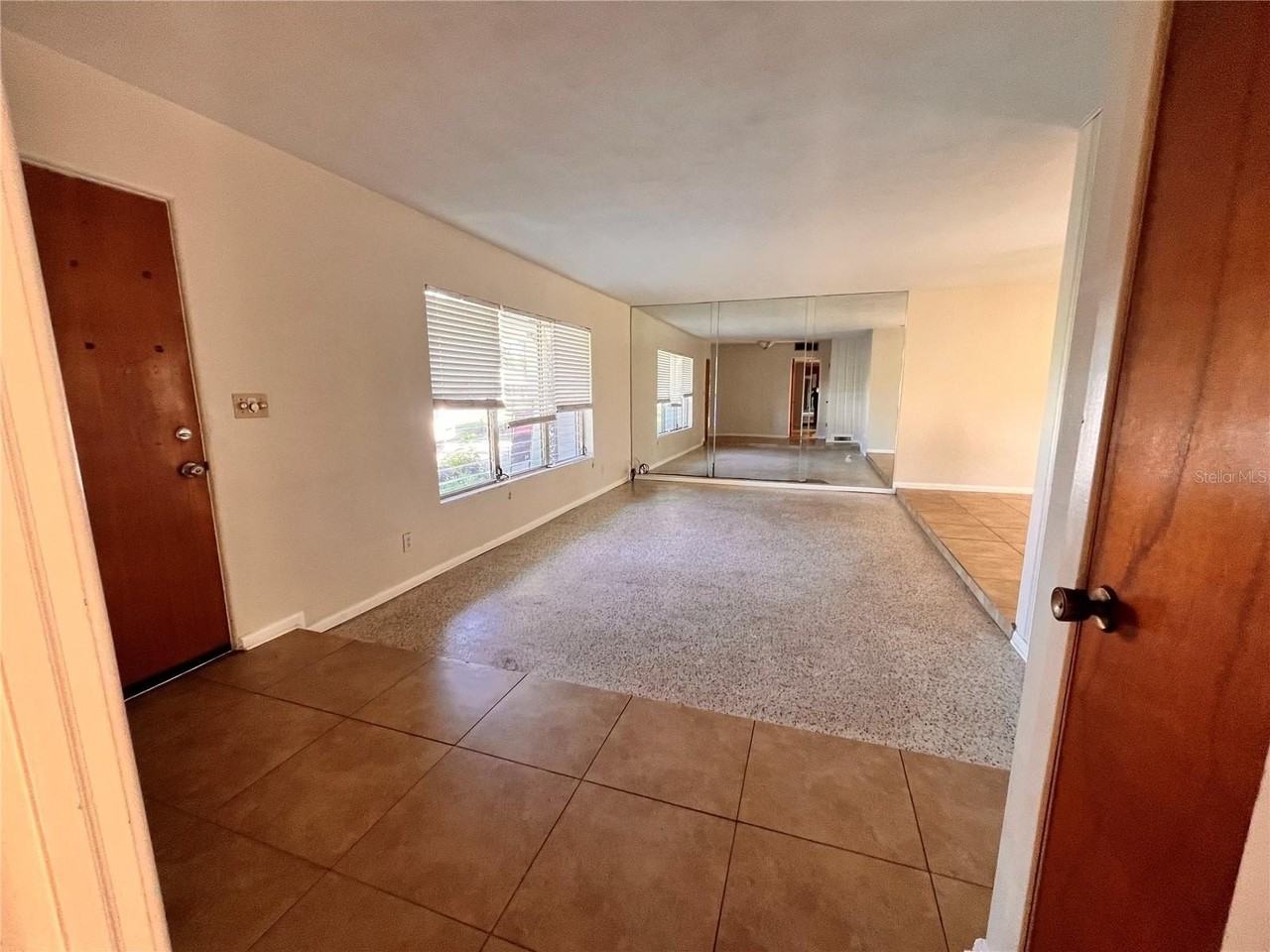 3607 Squire Ln - Photo 5 of 10