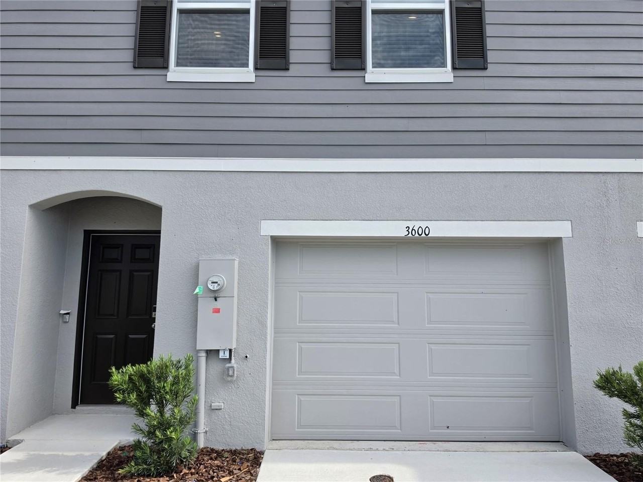 3600 Summit View Way - Photo 2 of 50